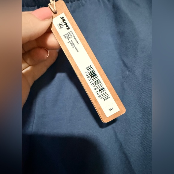 SKIMS NWT Cotton Jersey Short Harbor - Picture 4 of 4